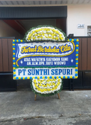 Papan Bunga Duka di Tegalharjo
